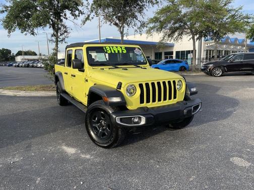 2023 Jeep Gladiator Sport
