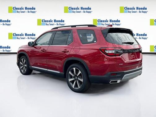 2025 Honda Pilot Touring