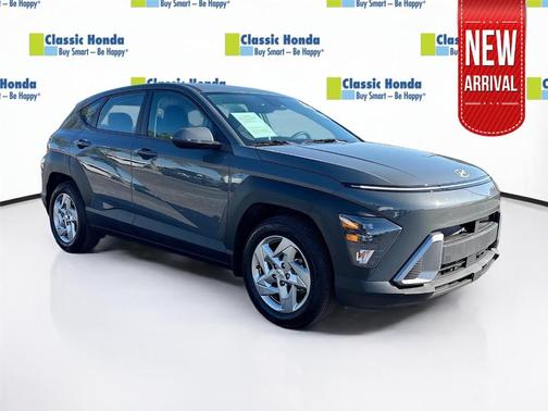 2025 Hyundai KONA SE