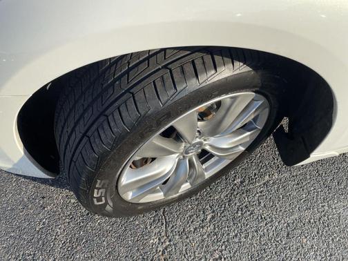 2012 INFINITI M37 Base