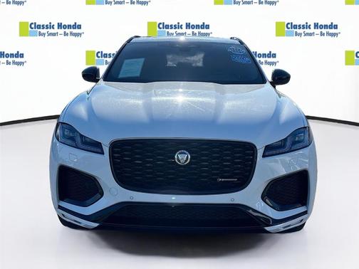 2024 Jaguar F-PACE P250 R-Dynamic S