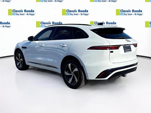 2024 Jaguar F-PACE P250 R-Dynamic S