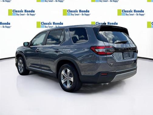 Modern Steel Metallic 2025 Honda Pilot EX-L