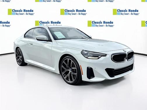 Alpine White 2024 BMW 230 i