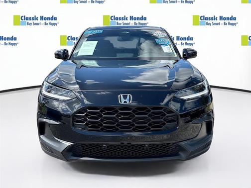 Crystal Black Pearl 2025 Honda HR-V LX
