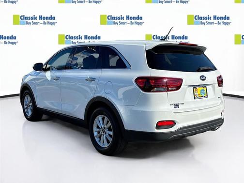 Snow White Pearl 2020 Kia Sorento LX