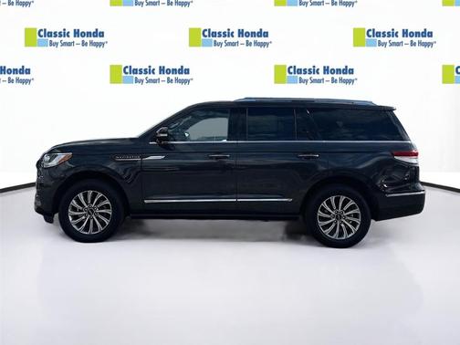 2023 Lincoln Navigator Standard
