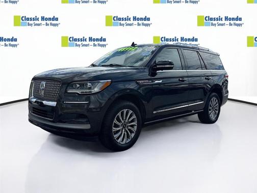 2023 Lincoln Navigator Standard