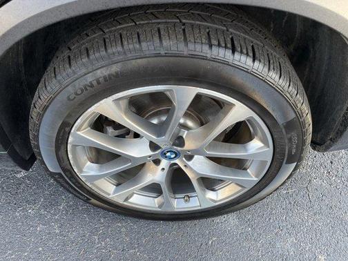 2023 BMW X5 PHEV xDrive45e