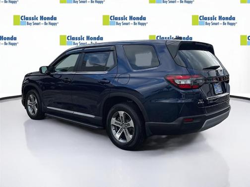 2023 Honda Pilot EX-L 8-Passenger