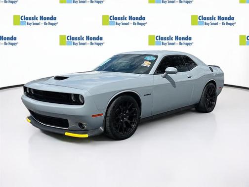 Smoke Show 2021 Dodge Challenger R/T