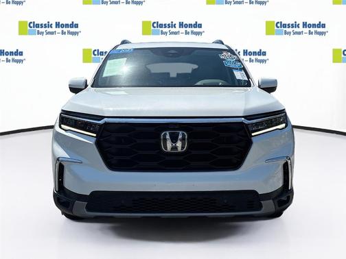 Platinum White Pearl 2023 Honda Pilot Elite