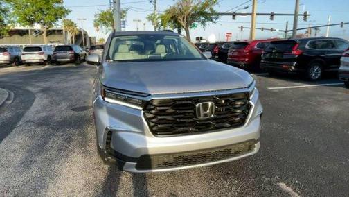 2025 Honda Pilot Touring
