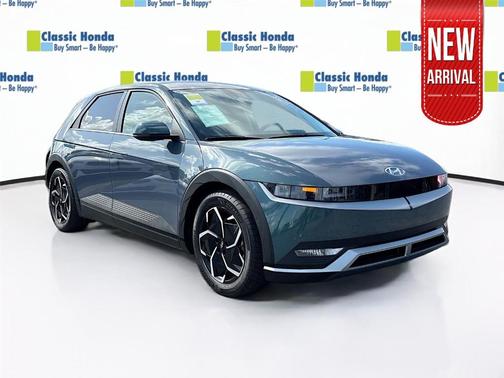 Teal 2024 Hyundai IONIQ 5 SE