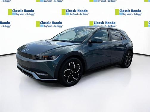 Teal 2024 Hyundai IONIQ 5 SE
