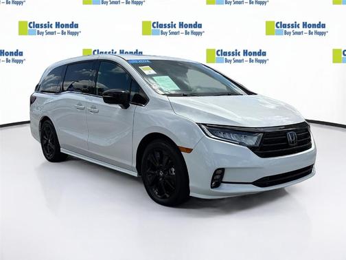 Platinum White Pearl 2024 Honda Odyssey Sport
