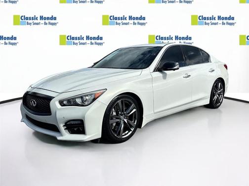2015 INFINITI Q50 Sport