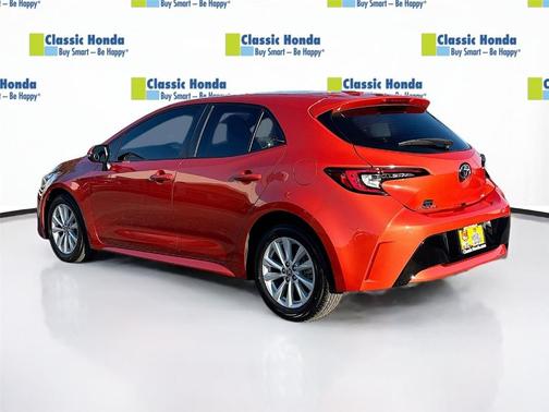 2024 Toyota Corolla Hatchback SE