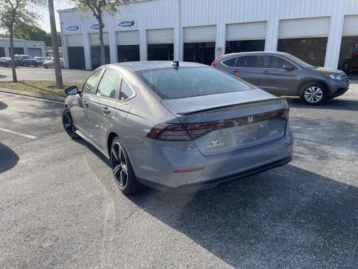 2025 Honda Accord Hybrid Sport