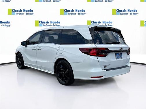 Platinum White Pearl 2024 Honda Odyssey Sport