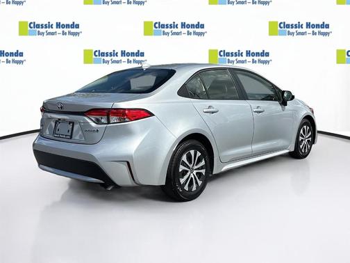 2022 Toyota Corolla Hybrid LE