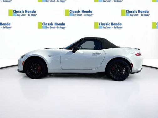 2024 Mazda MX-5 Miata Club