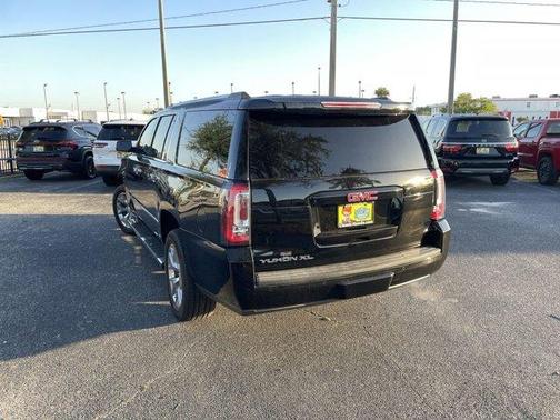 2018 GMC Yukon XL SLE
