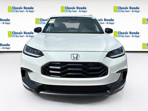 Platinum White Pearl 2026 Honda HR-V Sport