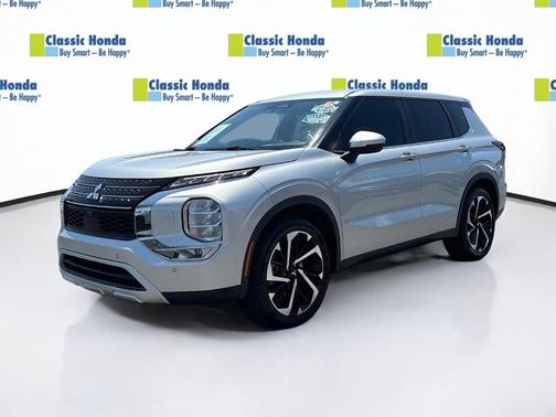 2022 Mitsubishi Outlander SE
