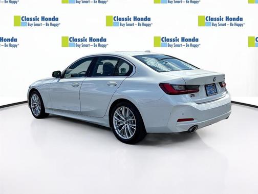 2024 BMW 330 i