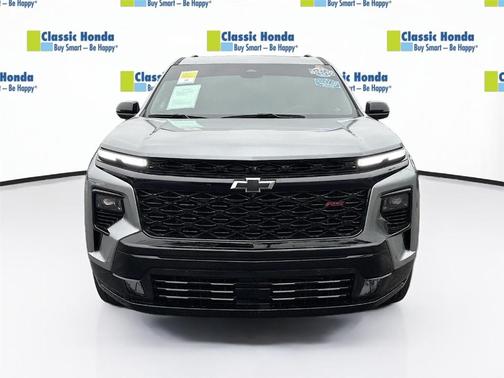 Sterling Gray Metallic 2024 Chevrolet Traverse RS