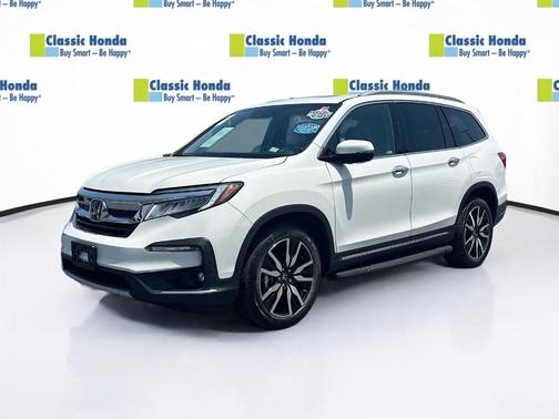 2022 Honda Pilot Touring 8-Passenger