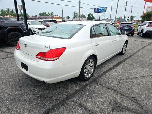 2010 Toyota Avalon Limited