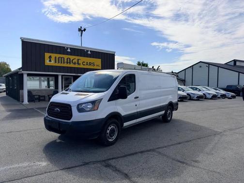 Oxford White 2018 Ford Transit-250 Base