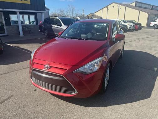 Pulse 2018 Toyota Yaris iA Base