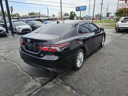 Midnight Black Metallic 2022 Toyota Camry LE