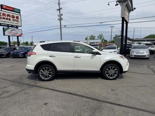 Blizzard Pearl 2016 Toyota RAV4 Limited