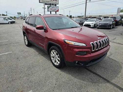 Deep Cherry Red Crystal Pearlcoat 2016 Jeep Cherokee Latitude