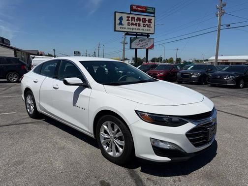 White 2021 Chevrolet Malibu 4dr Sdn LT