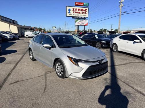 Classic Silver Metallic 2025 Toyota Corolla LE