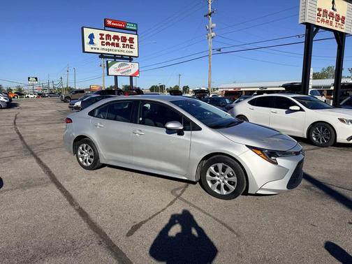 Classic Silver Metallic 2025 Toyota Corolla LE