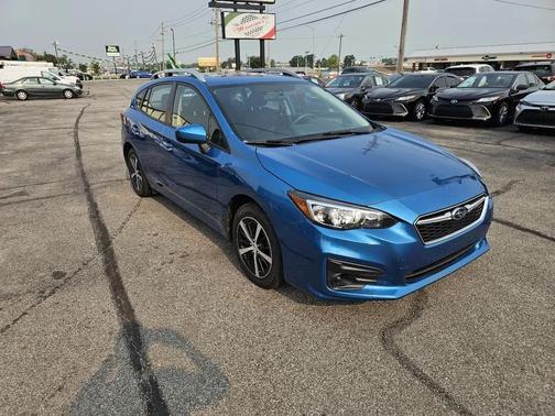 Blue 2019 Subaru Impreza 2.0i Premium