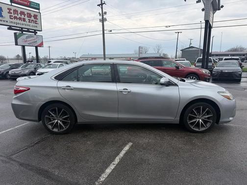 2017 Toyota Camry XSE
