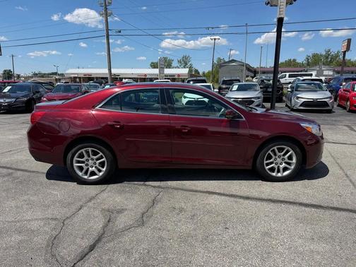 Butte Red Metallic 2015 Chevrolet Malibu 1LT