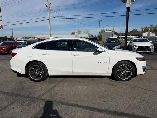 2023 Chevrolet Malibu FWD 1LT