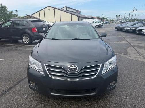 Magnetic Gray Metallic 2010 Toyota Camry XLE