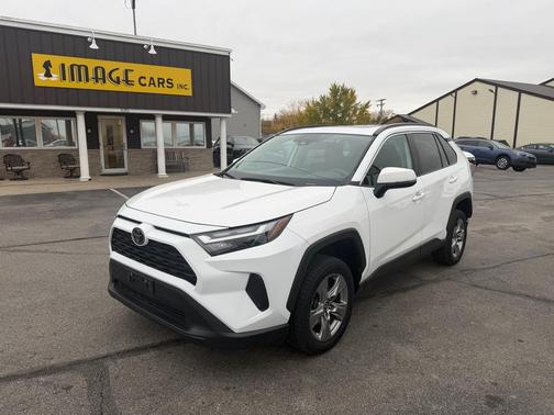 2023 Toyota RAV4 XLE