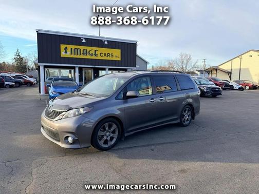 2014 Toyota Sienna SE