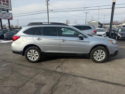 2017 Subaru Outback 2.5i Premium