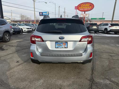 2017 Subaru Outback 2.5i Premium